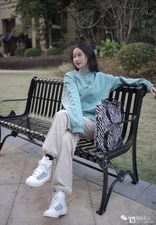 柳岩个人资料简历多少岁 柳岩个人资料简历多少岁