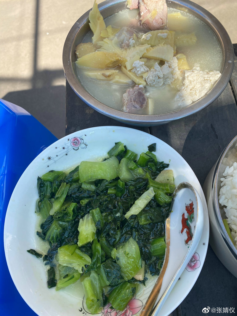 凯莉克莱森(凯莉克莱森catch my breath现场版)