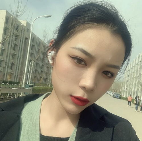 韩寒老婆金丽华